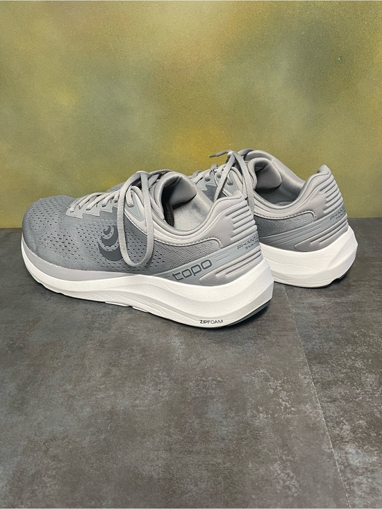 Topo Athletic Phantom 3 Grey Men\'s Running Shoes Size 12 main image 7